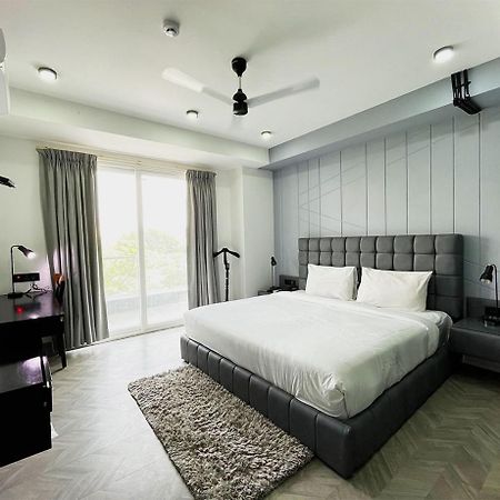 Bedchambers Serviced Apartments - Cyber City Gurgaon Exterior foto
